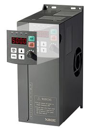 Single Phase AC swing Frekuensi Berkendara Dengan CE Dan ISO, Off Grid Surya