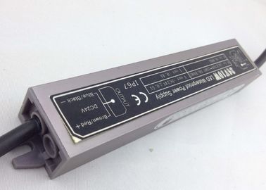 AC 90 - 130V 10W CCTV Tegangan Konstan LED Power Supply Transformer Untuk Strips LED