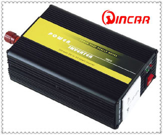 4X4 Off-Road Aksesoris dua blister Mobil Daya Inverter dengan Surge daya 400W