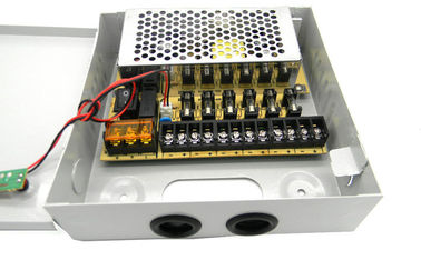Tinggi Efisiensi CCTV Power Supplies AC100-240V 6 Channel, EN55022 Kelas B